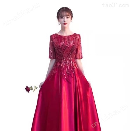 红色合唱礼服演出服定制