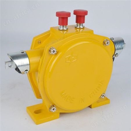 HFKLT-2-S双向平衡拉绳开关皮带机输送带拉线开关大手动安全急停开关顺通