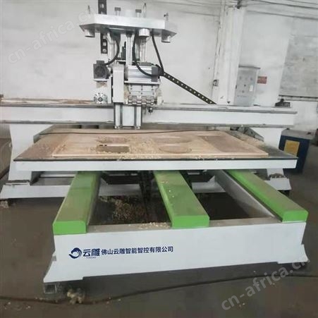 云雕木工线条加工中心，木工线条雕刻机 波浪版板式加工中心
