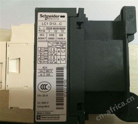 SCHNEIDER 接触器 LC1D12M7C