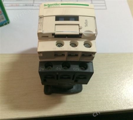 SCHNEIDER 接触器 LC1D12M7C