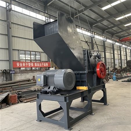 大中小型金属破碎机 油漆桶粉碎机 钢铁破碎设备 全自动化生产