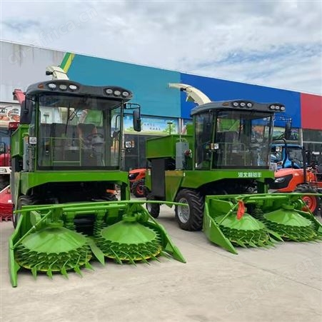 大型背负式玉米收割机  移动自走圆盘悬挂靑储机 粉碎多功能