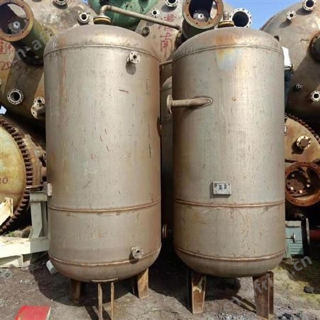 10立方卧式不锈钢储罐 超跃储罐 压力风头储罐 二手卧式储罐回收 山东二手储罐生产基地