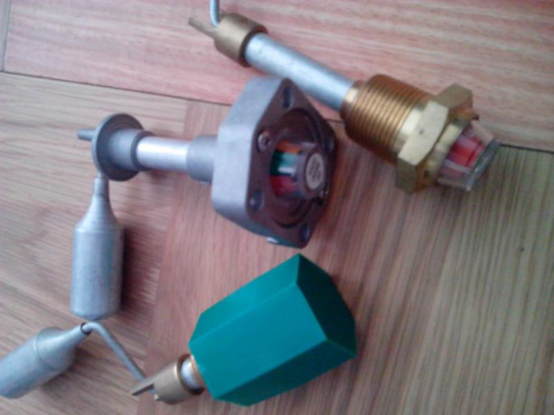 空压机浮球式油位计1622365900_空压机